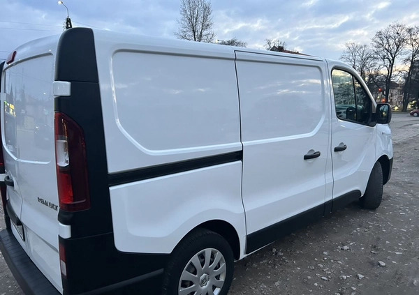 Renault Trafic cena 51900 przebieg: 177616, rok produkcji 2017 z Wołomin małe 67